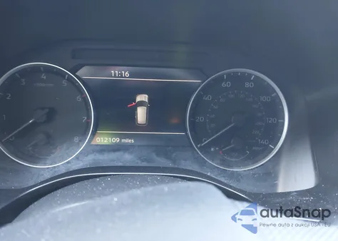 2025 Mitsubishi Outlander Se 2.5 S-Awc/Trail Edition S-Awc z USA, uszkodzony, nr VIN JA4J4VA89SZ047711